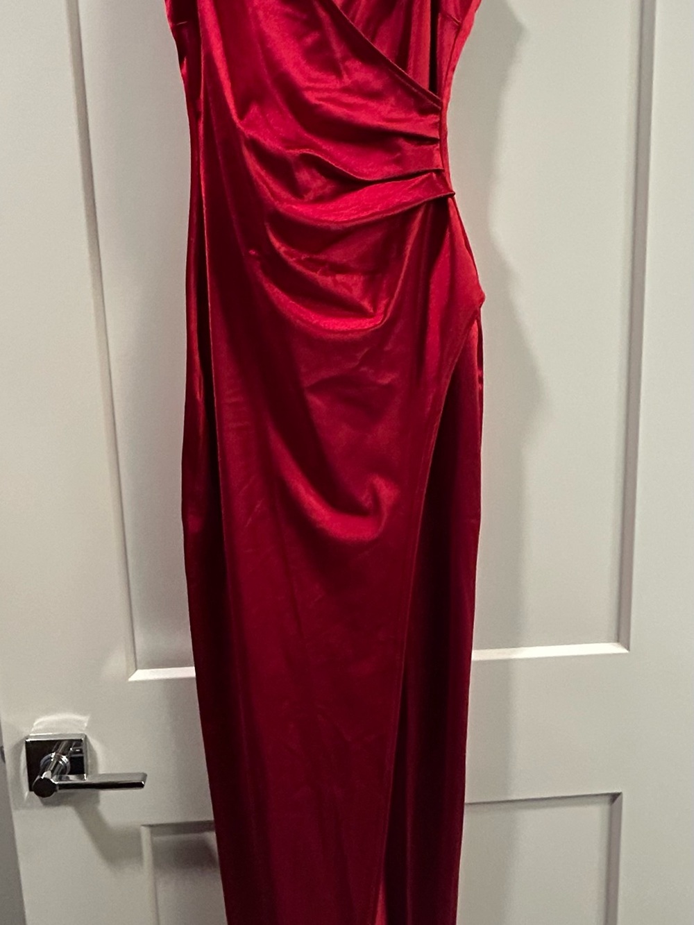 Emerald Sundae Red Satin Ruched Prom Gown